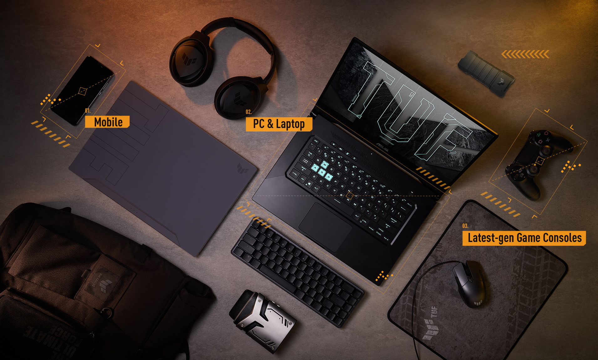 Linia produktów TUF Gaming obejmująca laptop, zestaw słuchawkowy, myszkę i inne urządzenia peryferyjne.