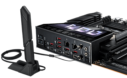 ROG Crosshair X870E Hero avec ASUS WiFi Q-Antenna