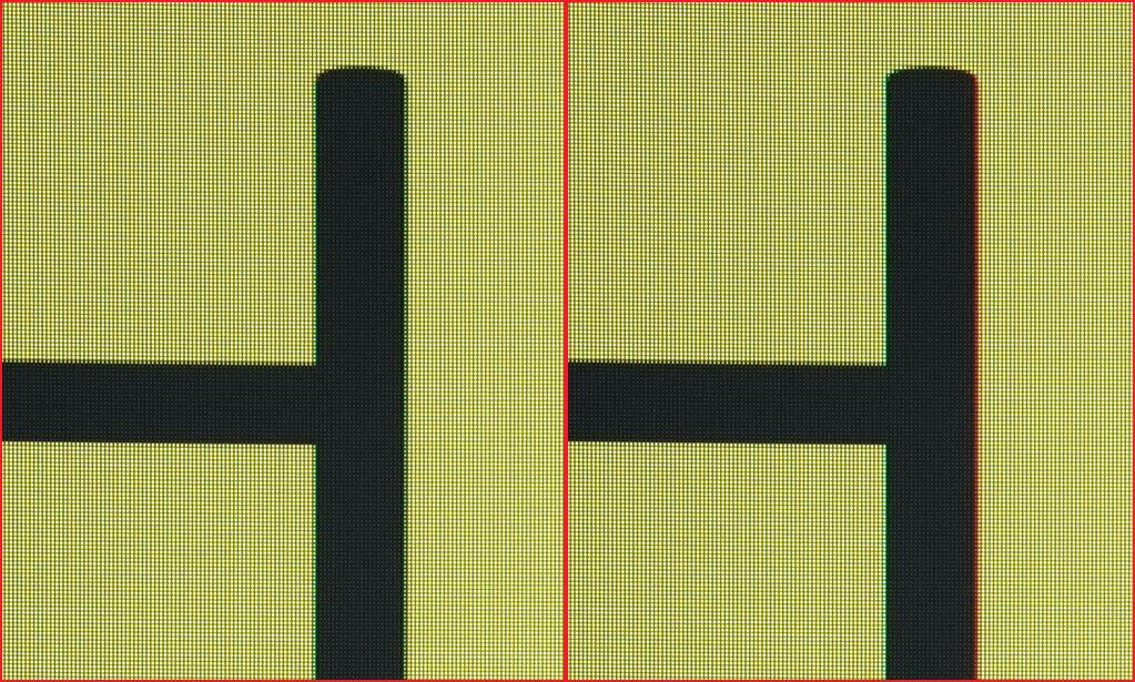 The edges of each letter is clear and crisp. / The edges of each letter shows red and green color fringing.